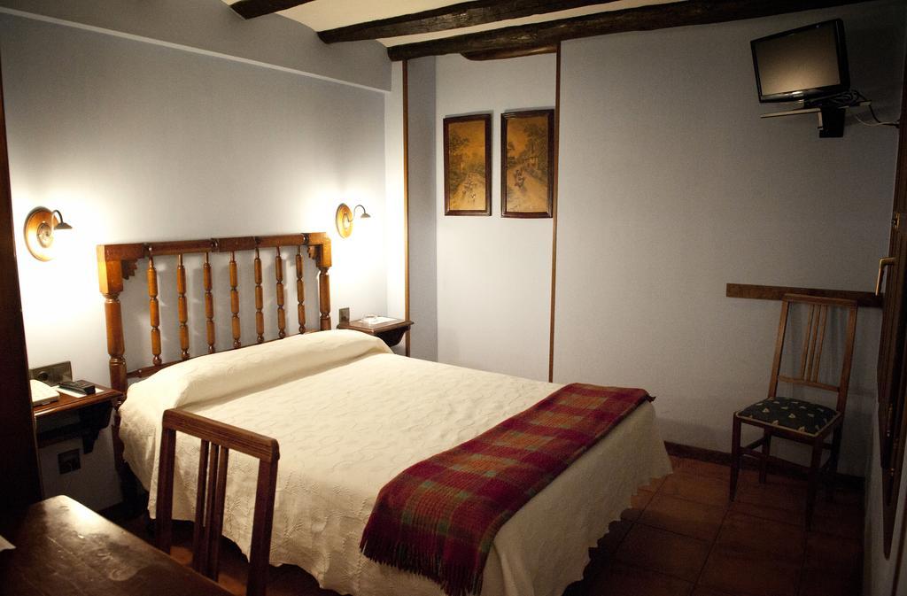 Hostal Santa Agueda Tarazona Pokój zdjęcie