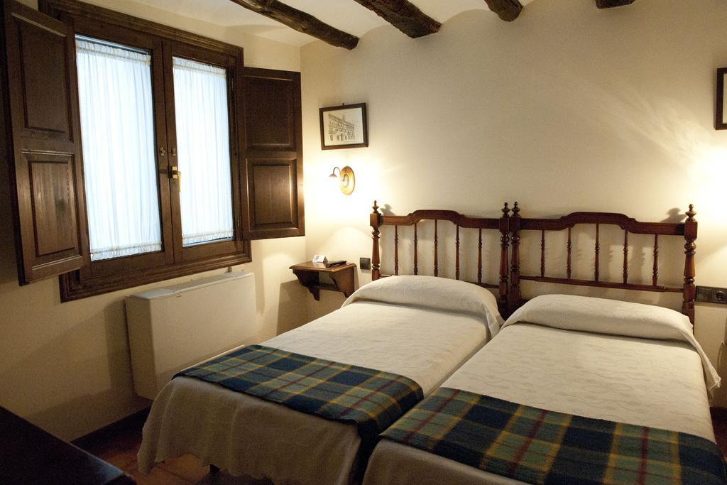 Hostal Santa Agueda Tarazona Pokój zdjęcie