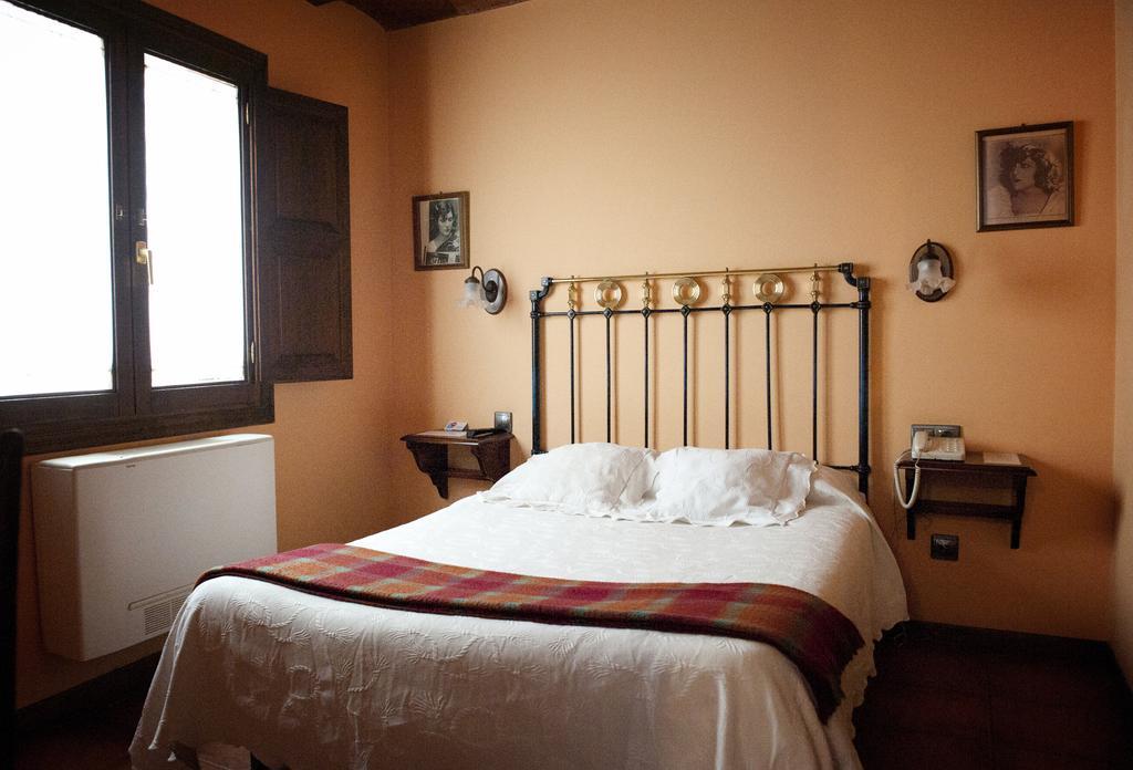 Hostal Santa Agueda Tarazona Pokój zdjęcie