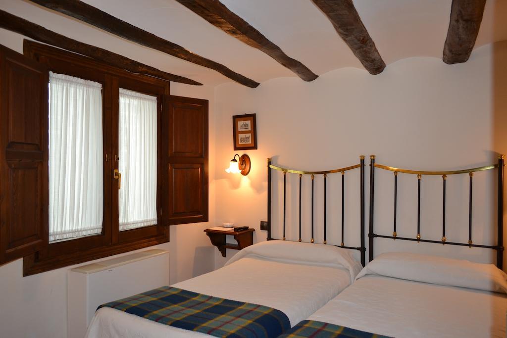 Hostal Santa Agueda Tarazona Pokój zdjęcie
