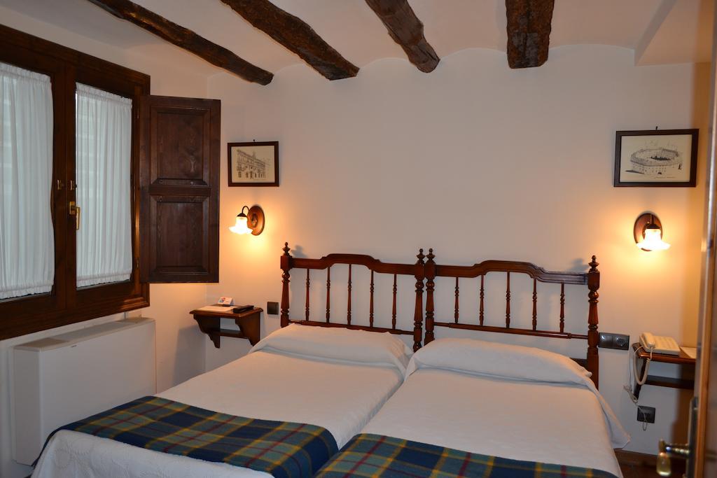 Hostal Santa Agueda Tarazona Pokój zdjęcie