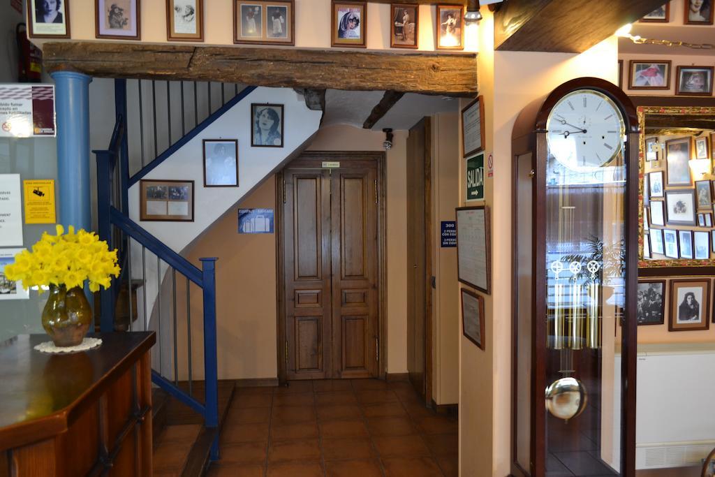 Hostal Santa Agueda Tarazona Zewnętrze zdjęcie